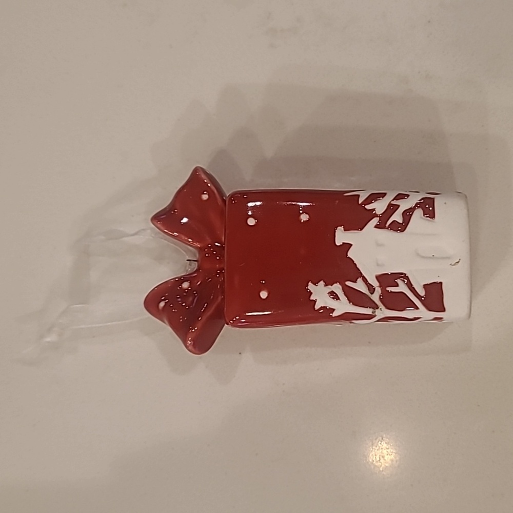 Vintage Holiday Present Ornament
